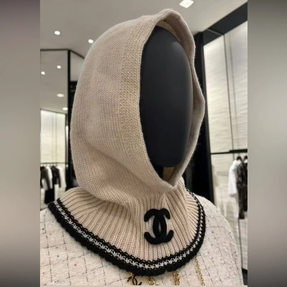CHANEL 💯authentic 🌟brand